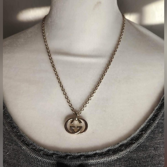 GUCCI STERLING SILVER 925 CHAIN LINK BRACELET WITH GG LOGO CHARM - Picture 2 of 6